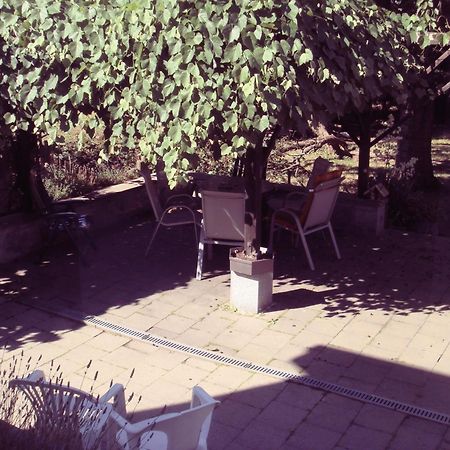 Gaestehaus Peterhoff Birresdorf Esterno foto