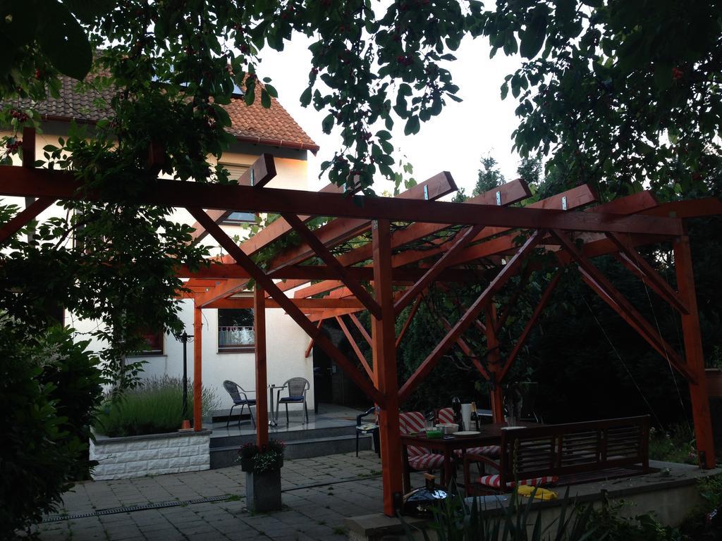 Gaestehaus Peterhoff Birresdorf Esterno foto