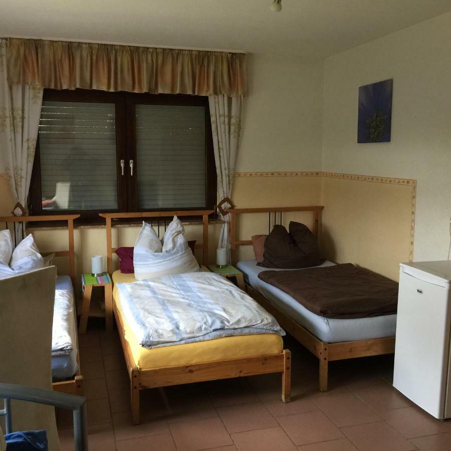 Gaestehaus Peterhoff Birresdorf Esterno foto